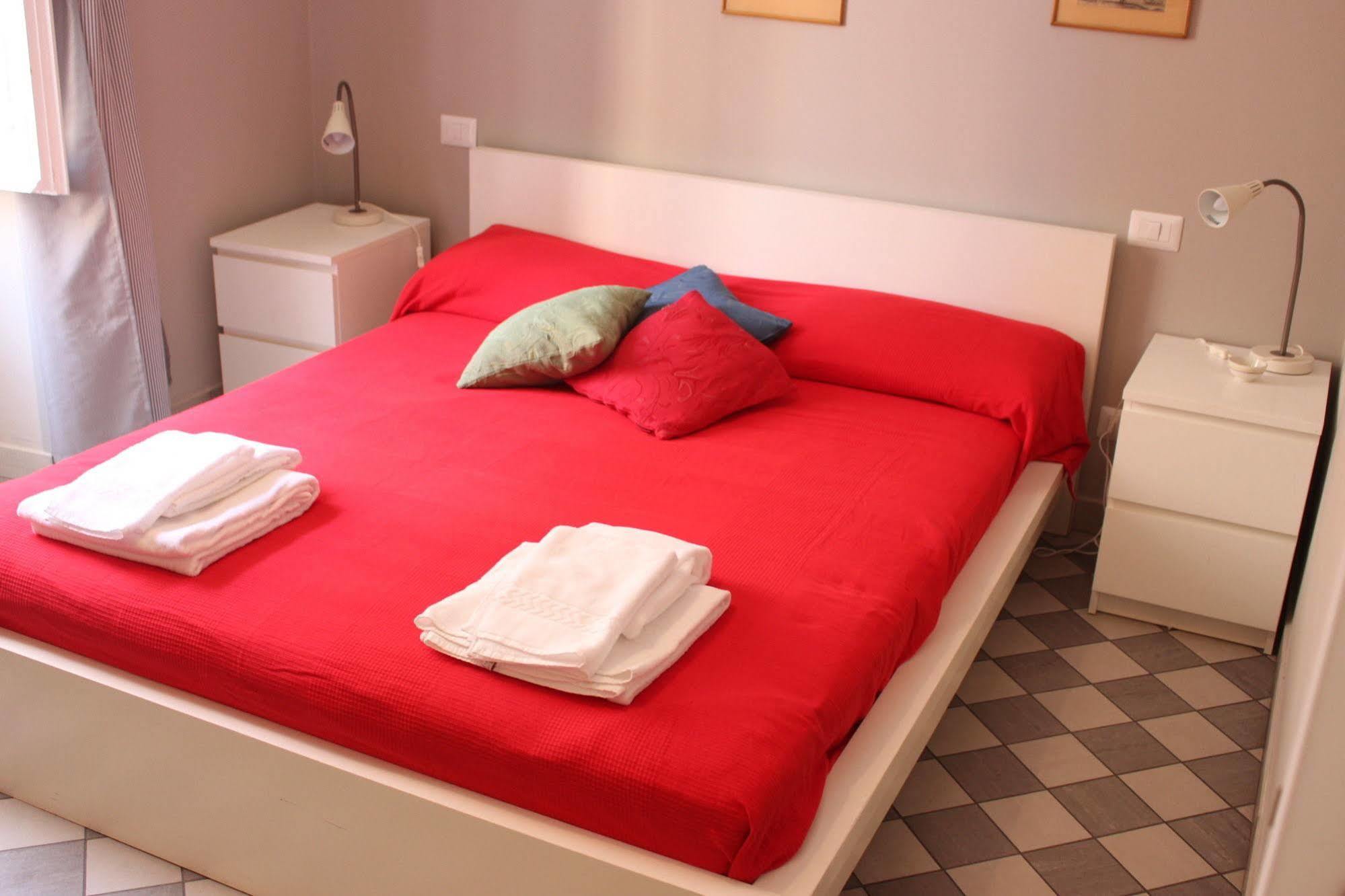 Le Stanze Di Pietro Bed & Breakfast Roma Dış mekan fotoğraf