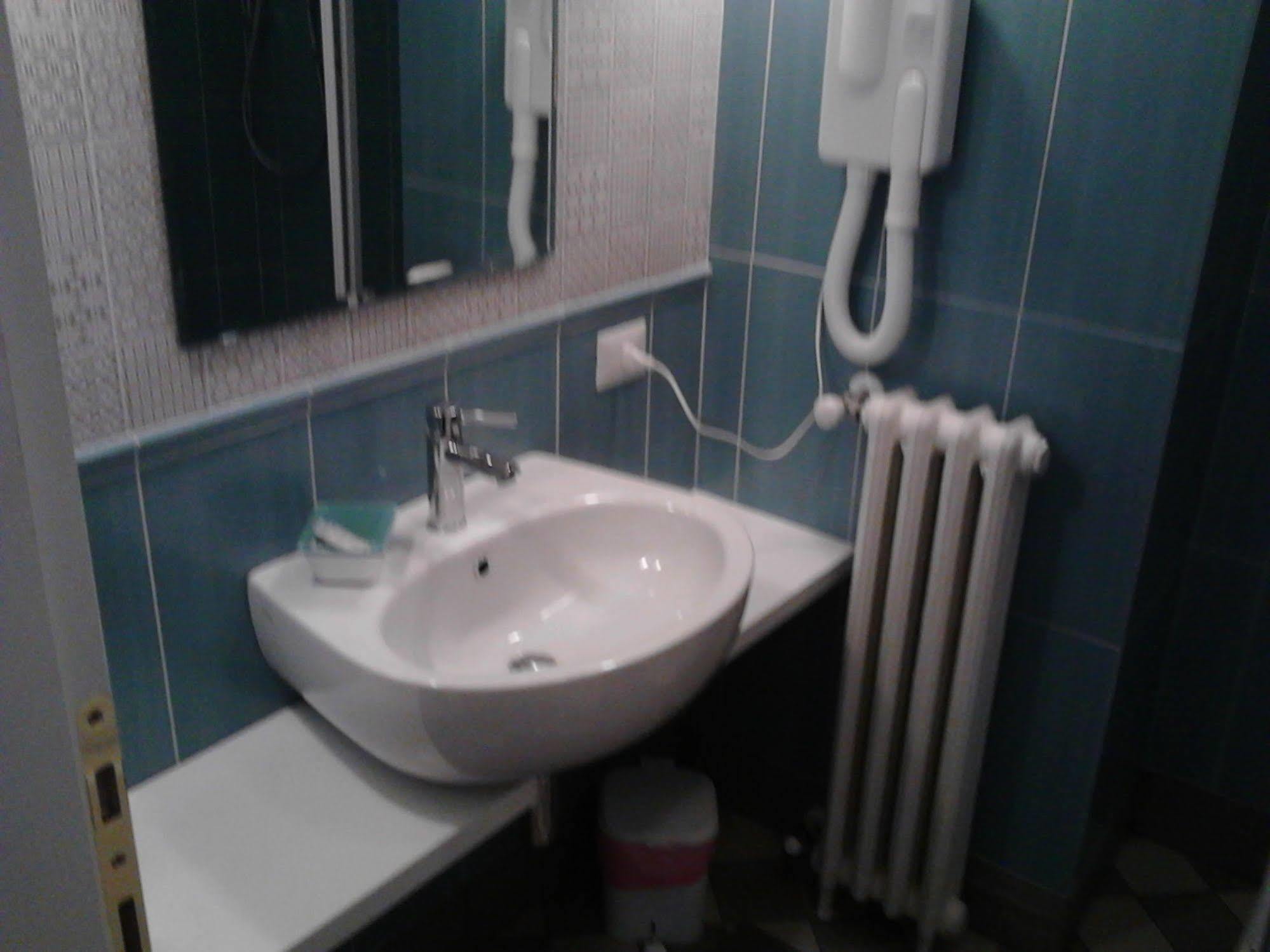 Le Stanze Di Pietro Bed & Breakfast Roma Dış mekan fotoğraf