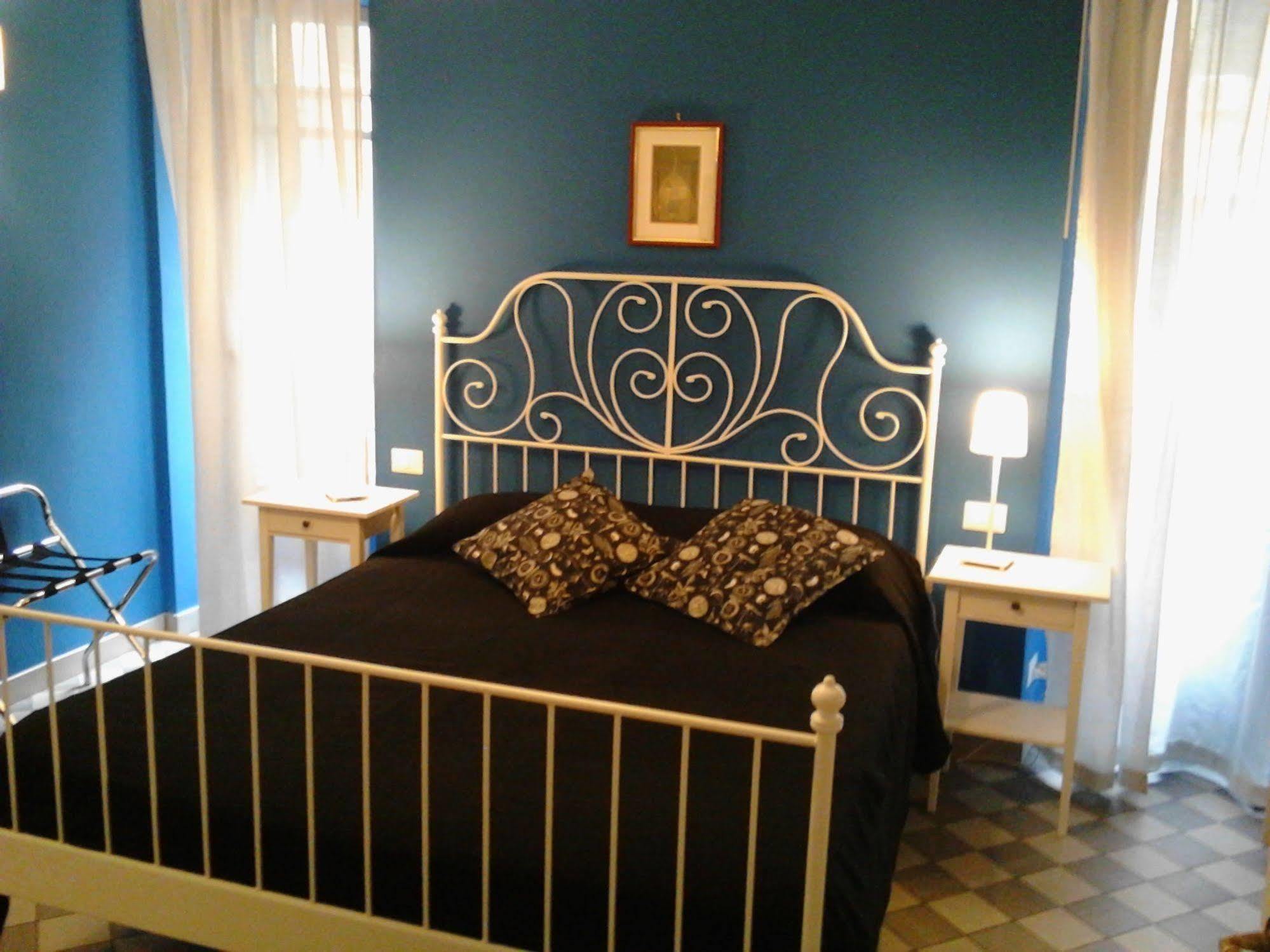 Le Stanze Di Pietro Bed & Breakfast Roma Dış mekan fotoğraf